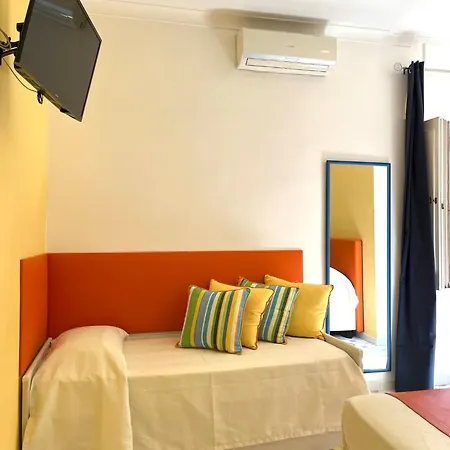 Guest house Street View *