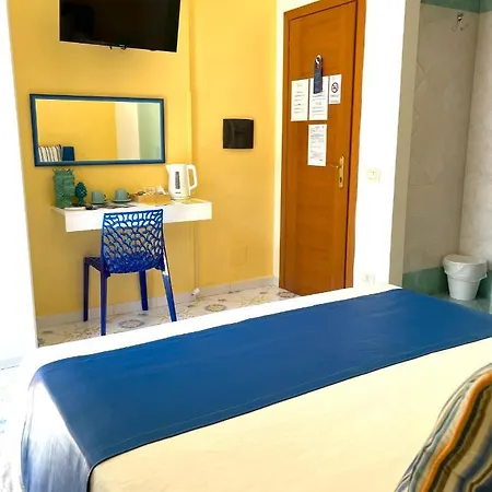 Street View * Σορέντο