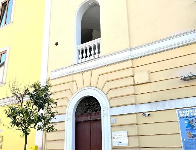 ゲストハウス Street View 4*