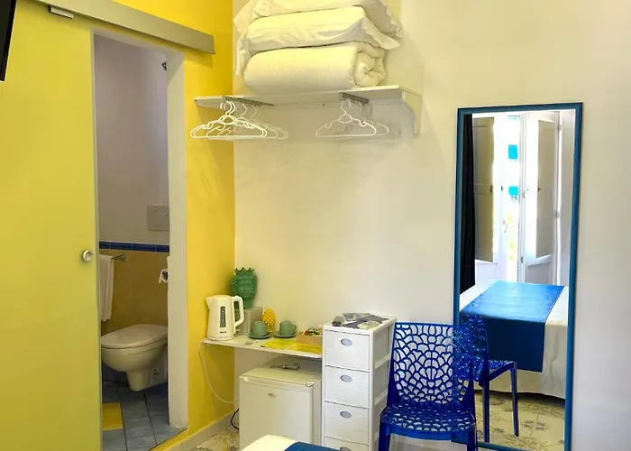 Street View ゲストハウス 4*