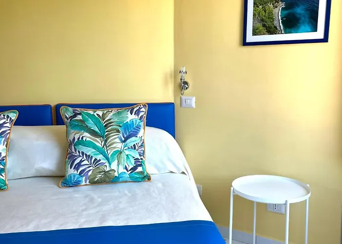 Street View ゲストハウス 4*