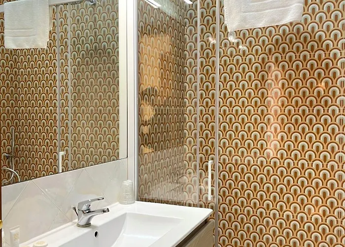 ゲストハウス Street View 4*