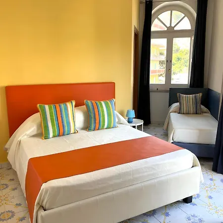 Affittacamere Street View Sorrento